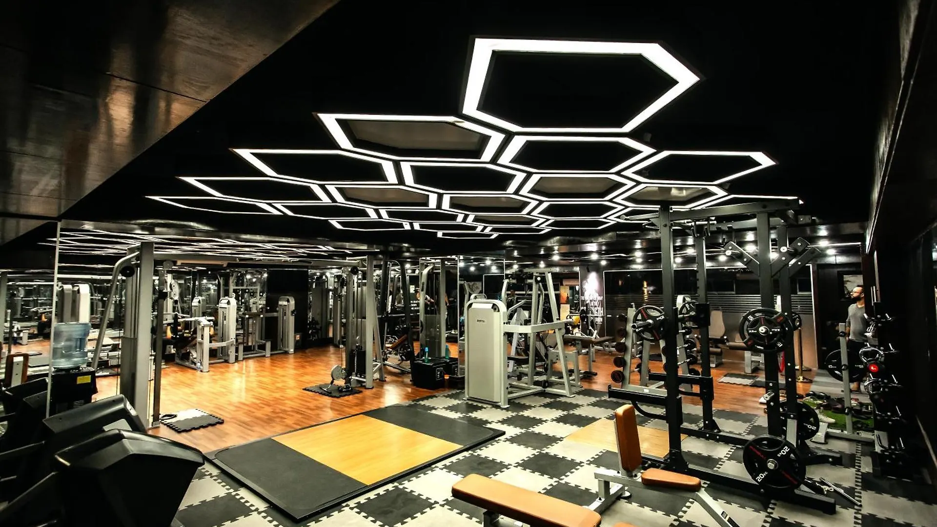 Central Inn & Spa ダッカ