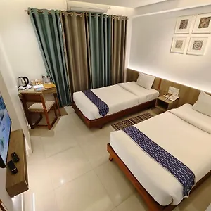 3* Hotel Nandini