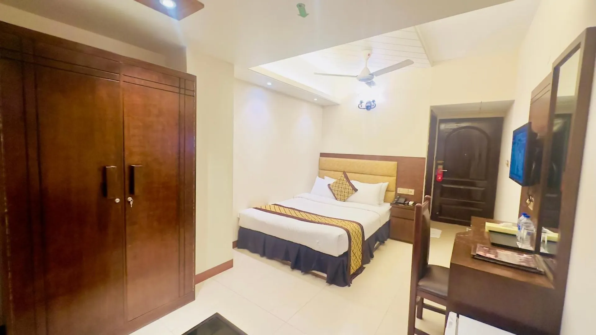 Hotel Central Inn & Spa Dhaka