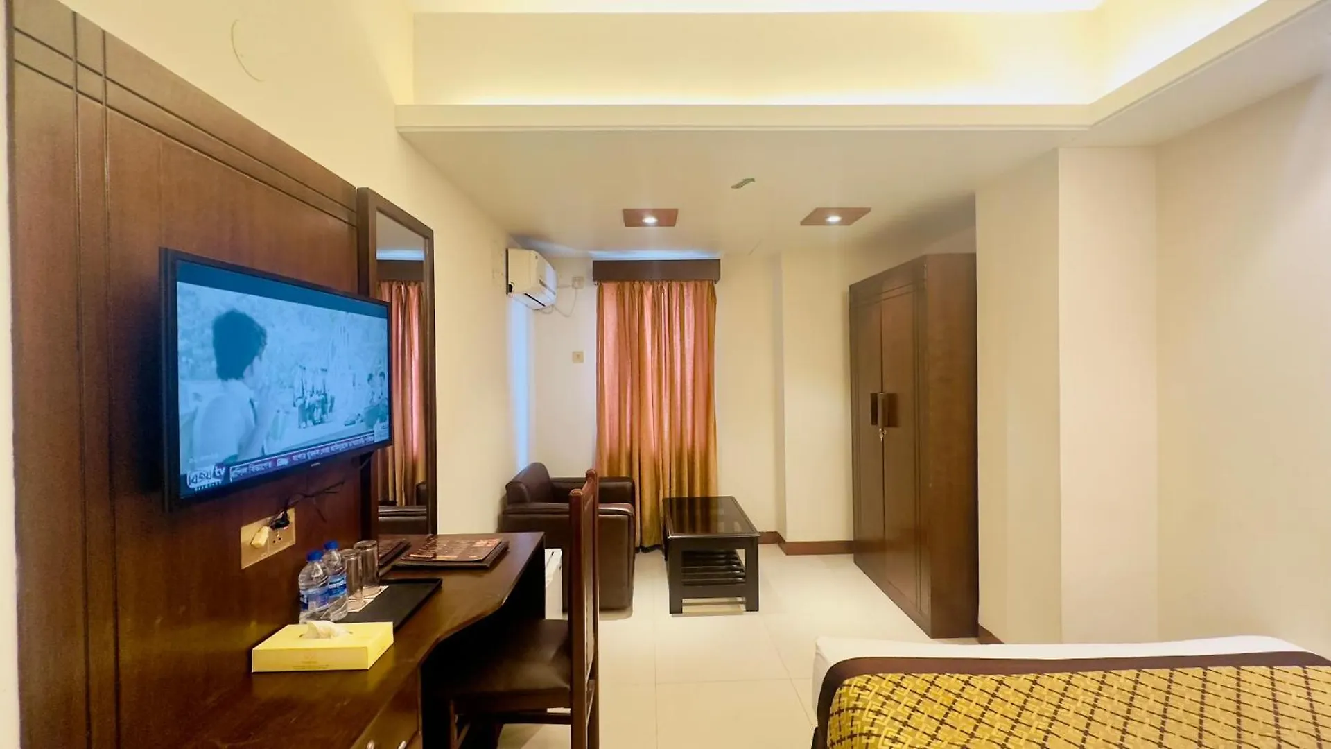 Central Inn & Spa Dhaka 3*,