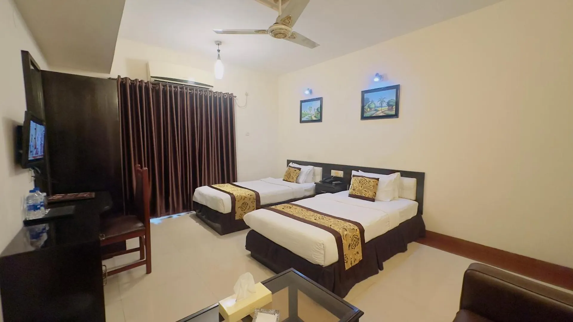 Central Inn & Spa Dhaka 3*,  Bangladesh