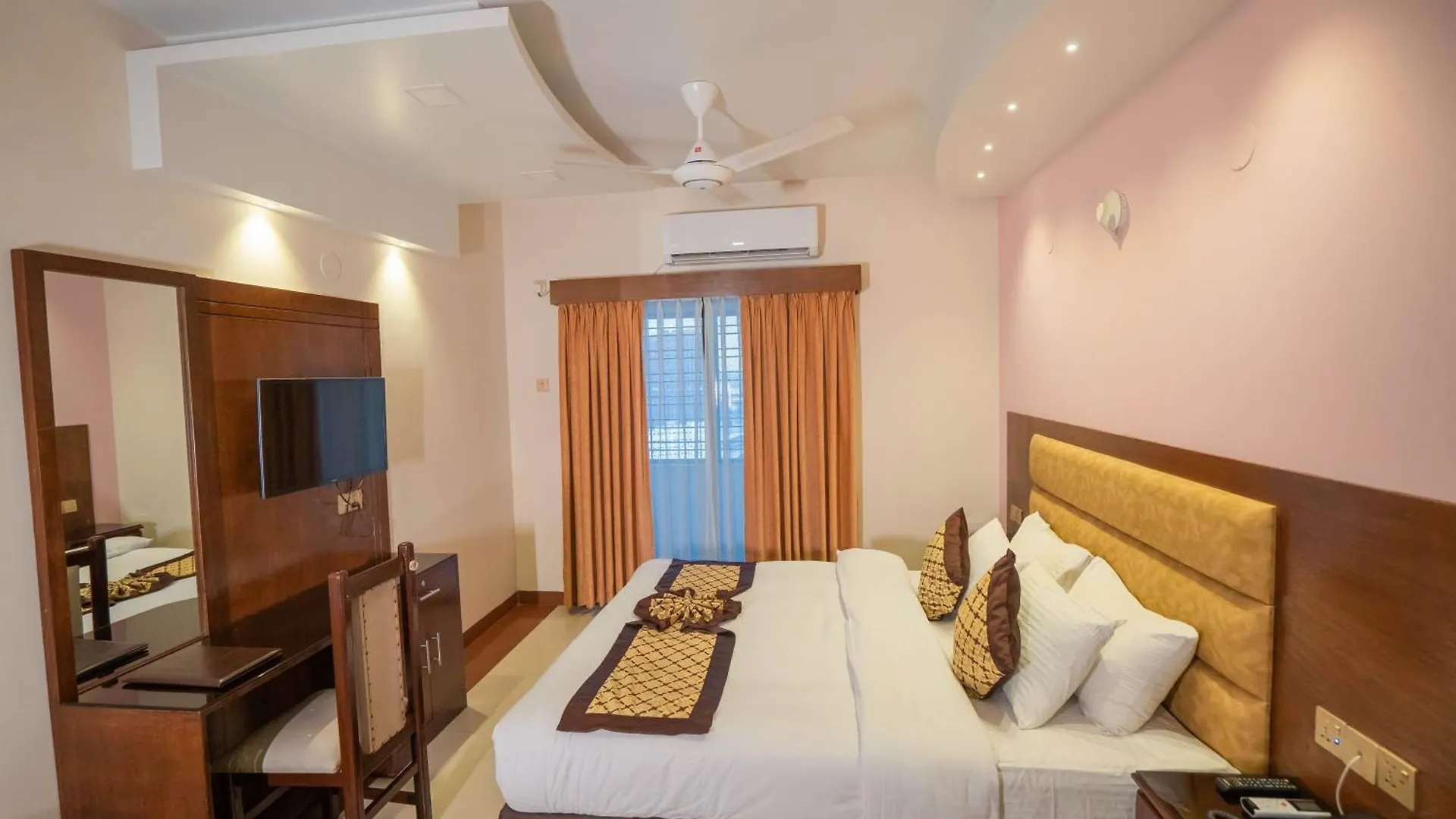Hotel Central Inn & Spa Dhaka