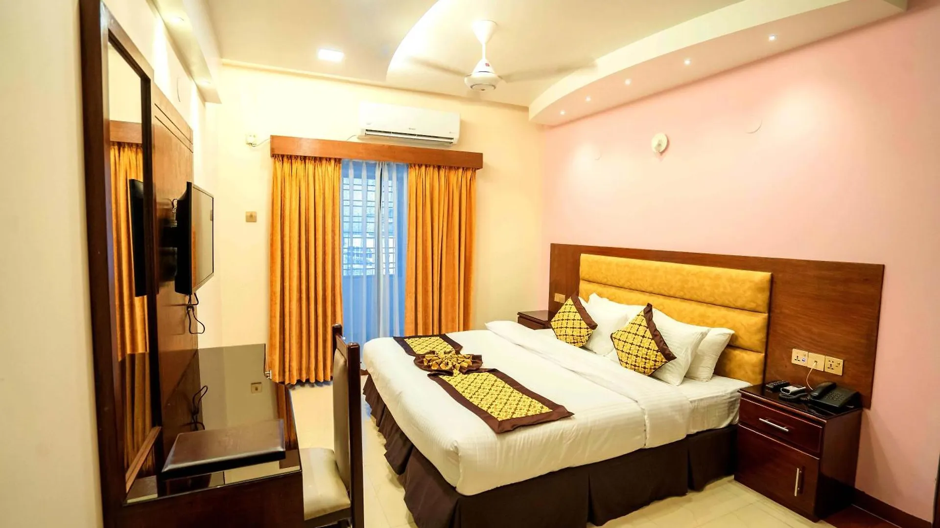 Central Inn & Spa Dhaka 3*,  Bangladesh