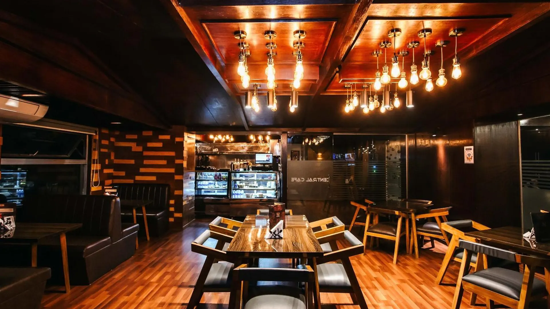 Hotel Central Inn & Spa Dhaka